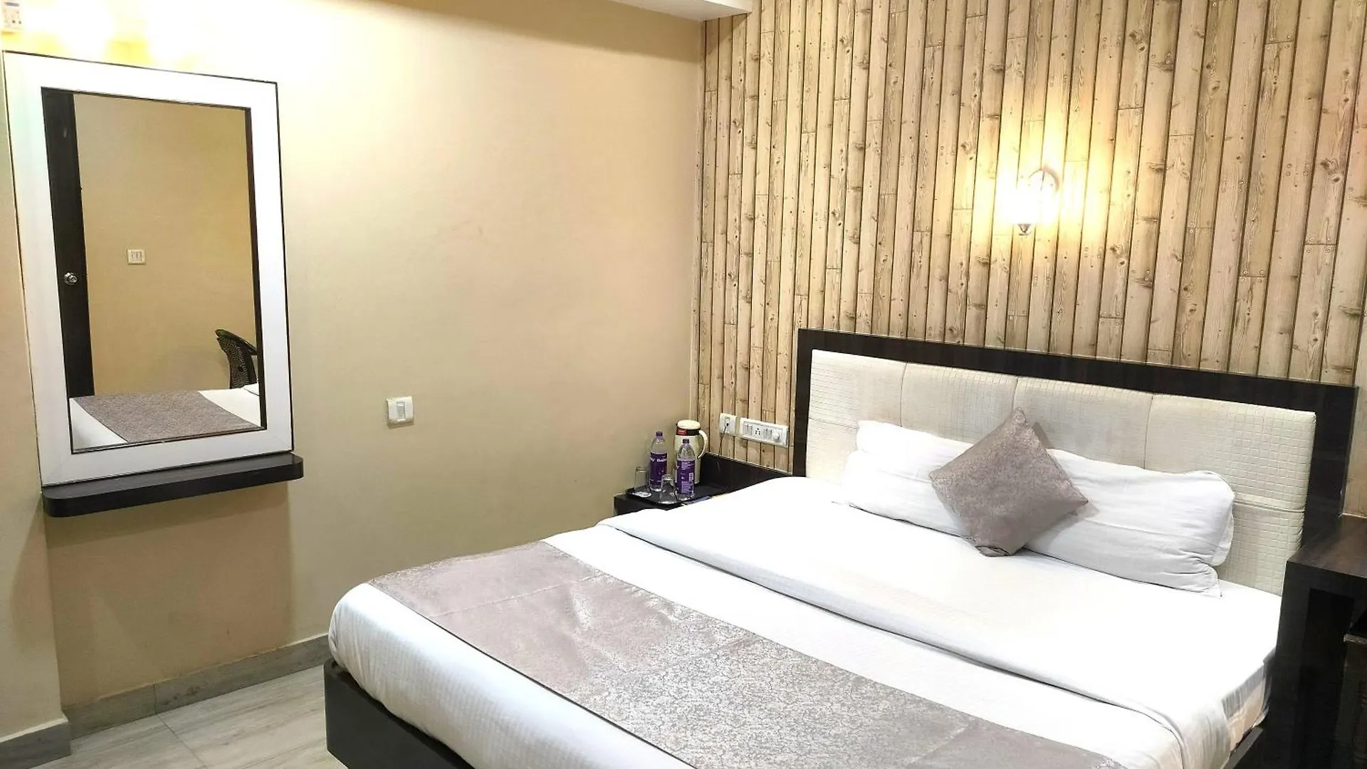 Royal Guest House Varanasi 3*,