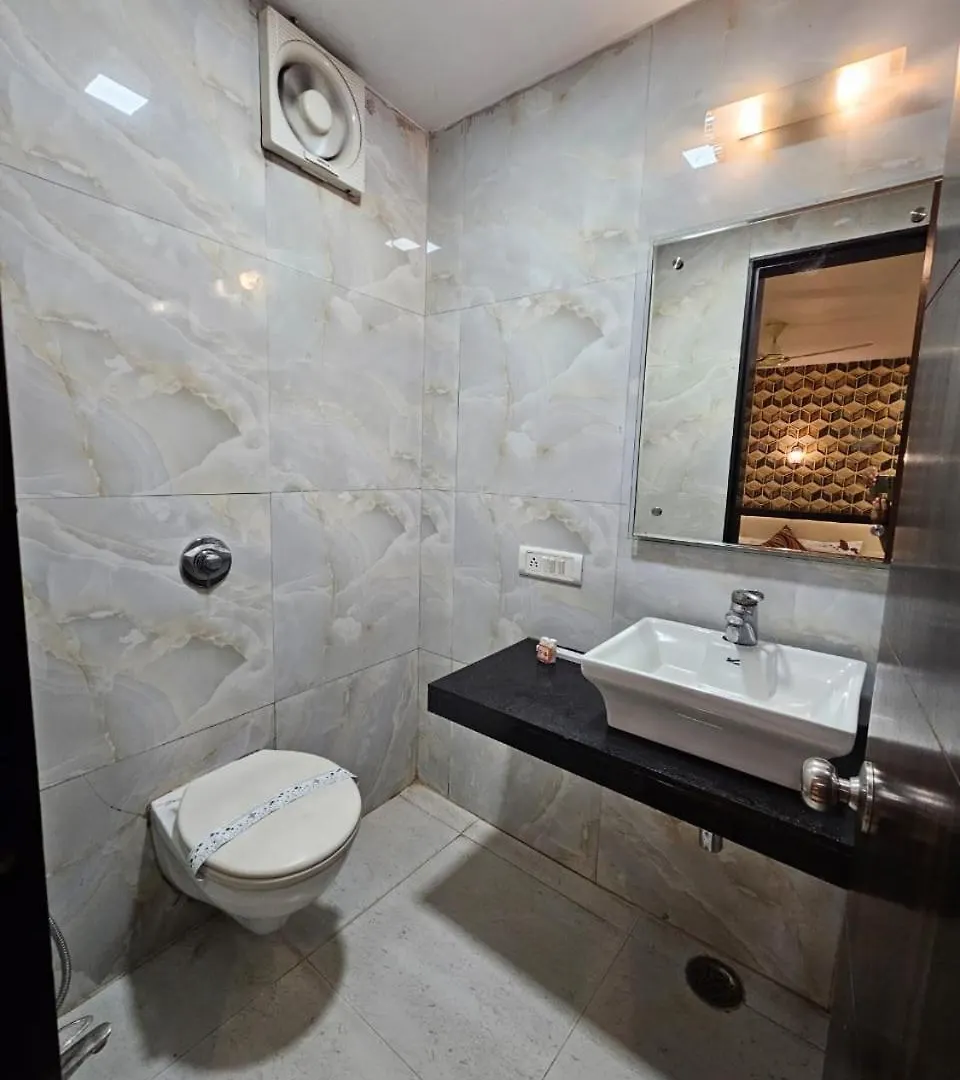 Royal Guest House Varanasi 3*,