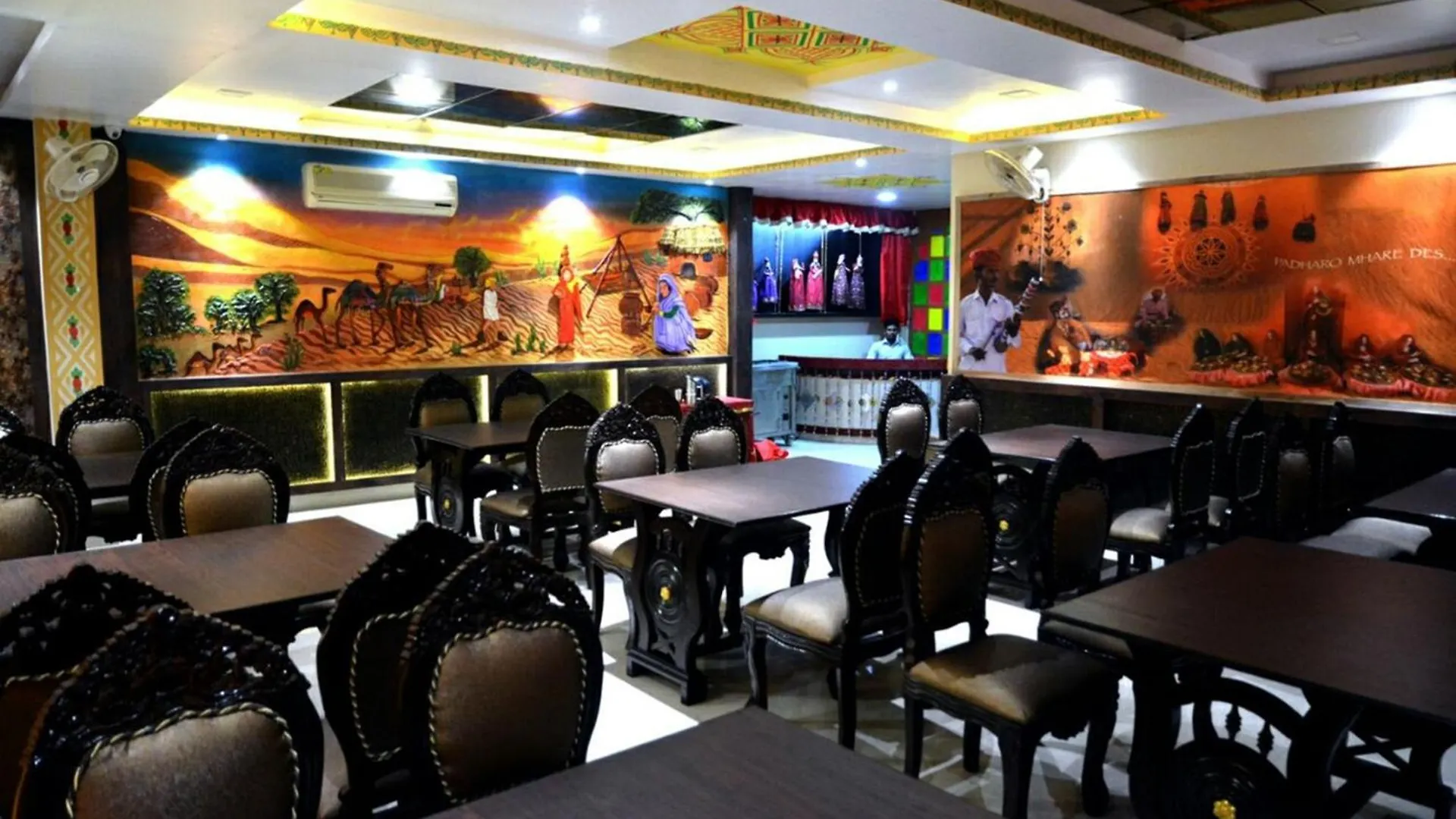 *** Hotel Royal Guest House Varanasi India