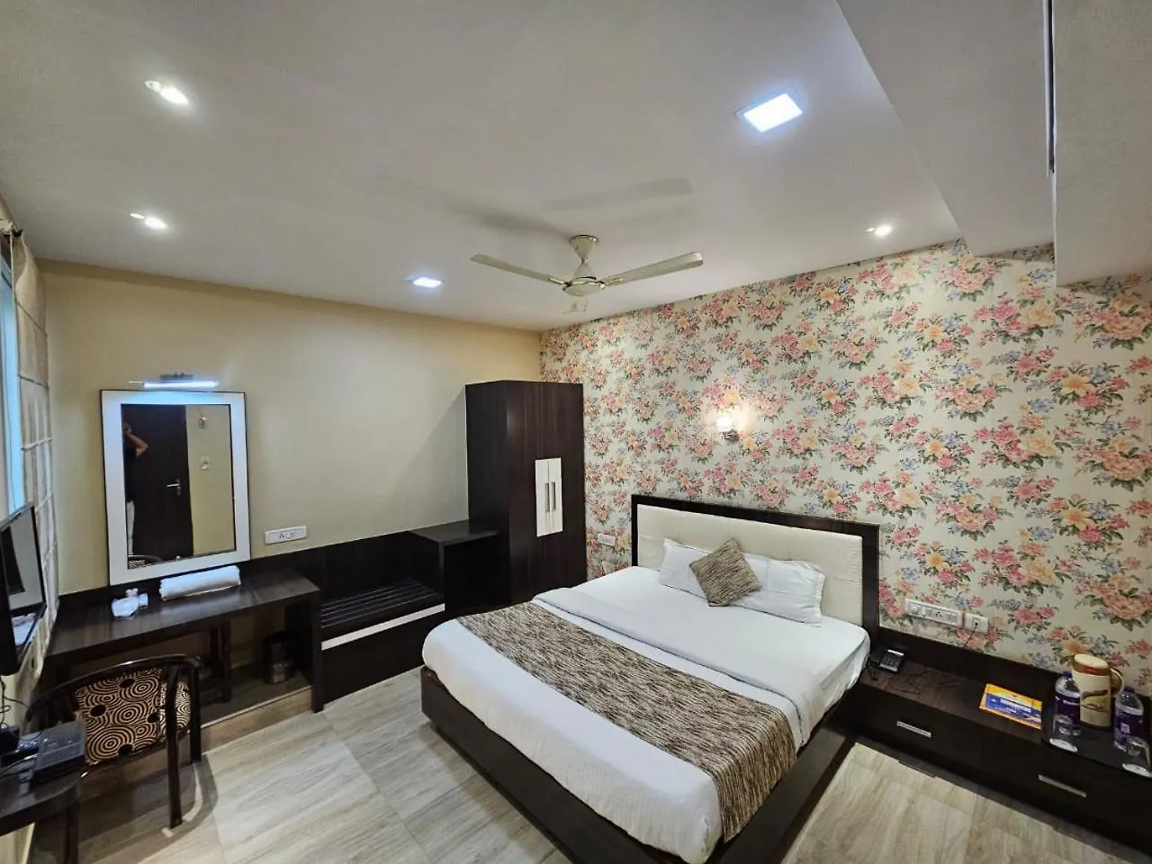 Royal Guest House Varanasi Hotel